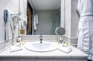 Фото Отель Бутик Отель Каса Бояна София Двухместный номер Делюкс с 1 кроватью 18 Отель Бутик Отель Каса Бояна София Двухместный номер Делюкс с 1 кроватью-18